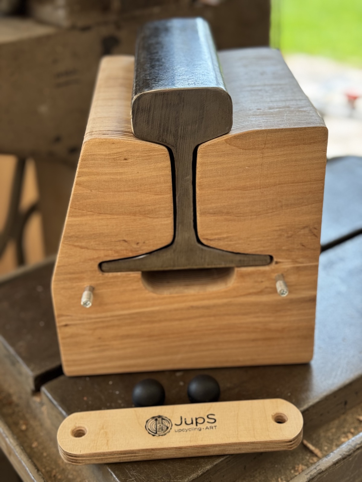 Amboss aus Eisenbahnschiene – Bild 6 von 7