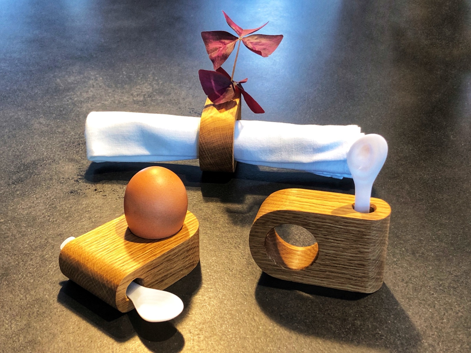 Eierbecher aus Eichenholz – Bild 8 von 8